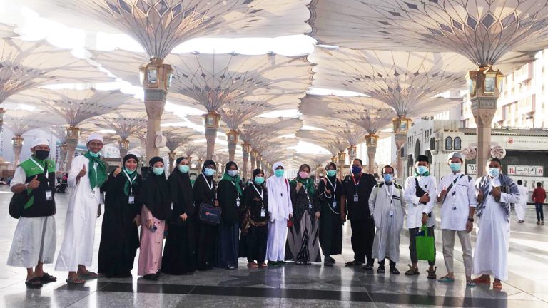 Jamaah Umroh Dwins Travel - 3